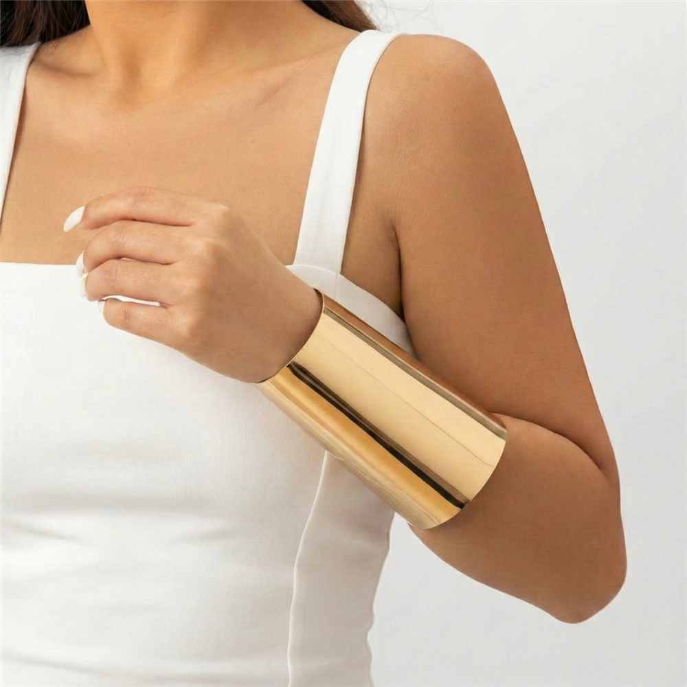 Women's Wide Open Cuff in Shiny Metal Look