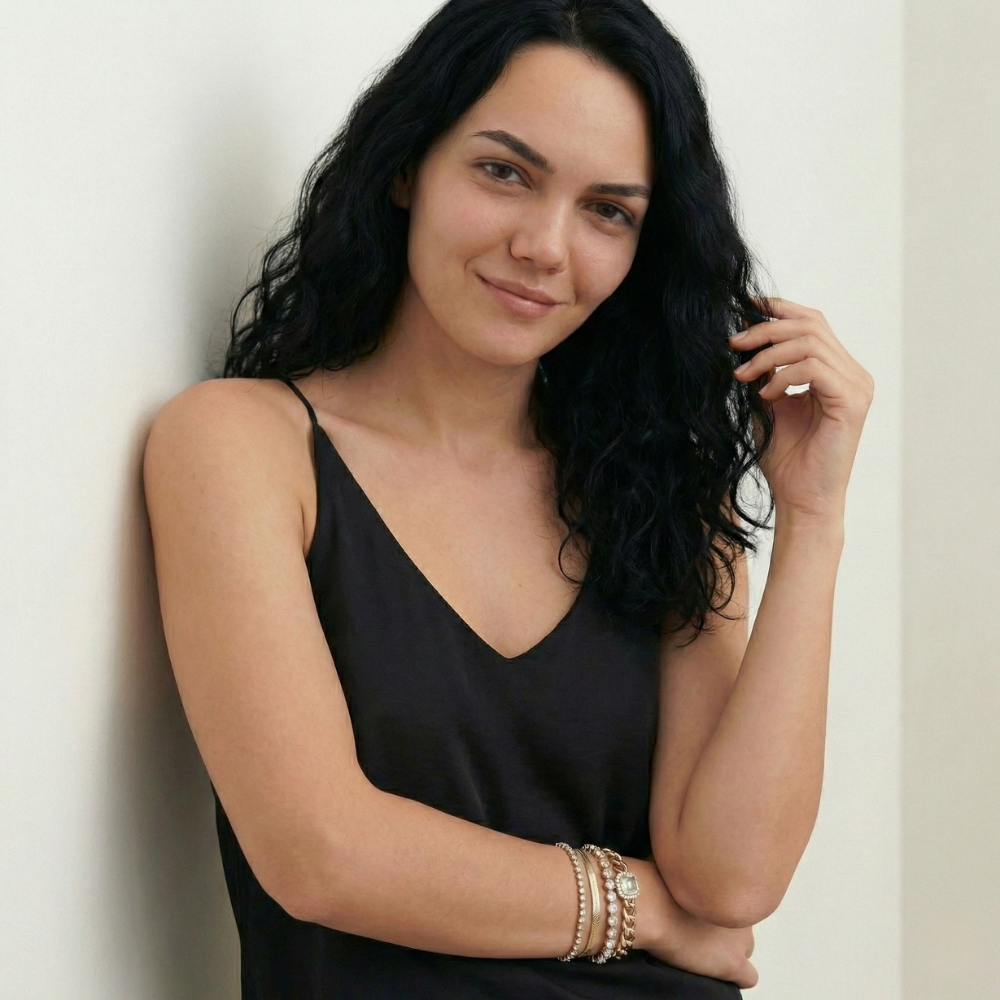 Women's Bracelet Set with Chain Links and Rhinestone Details