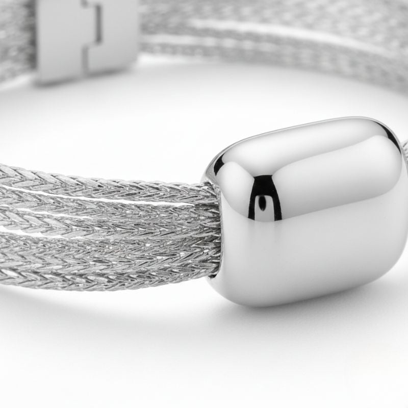 Ladies Braided Bracelet with Smooth Center in Silver Look