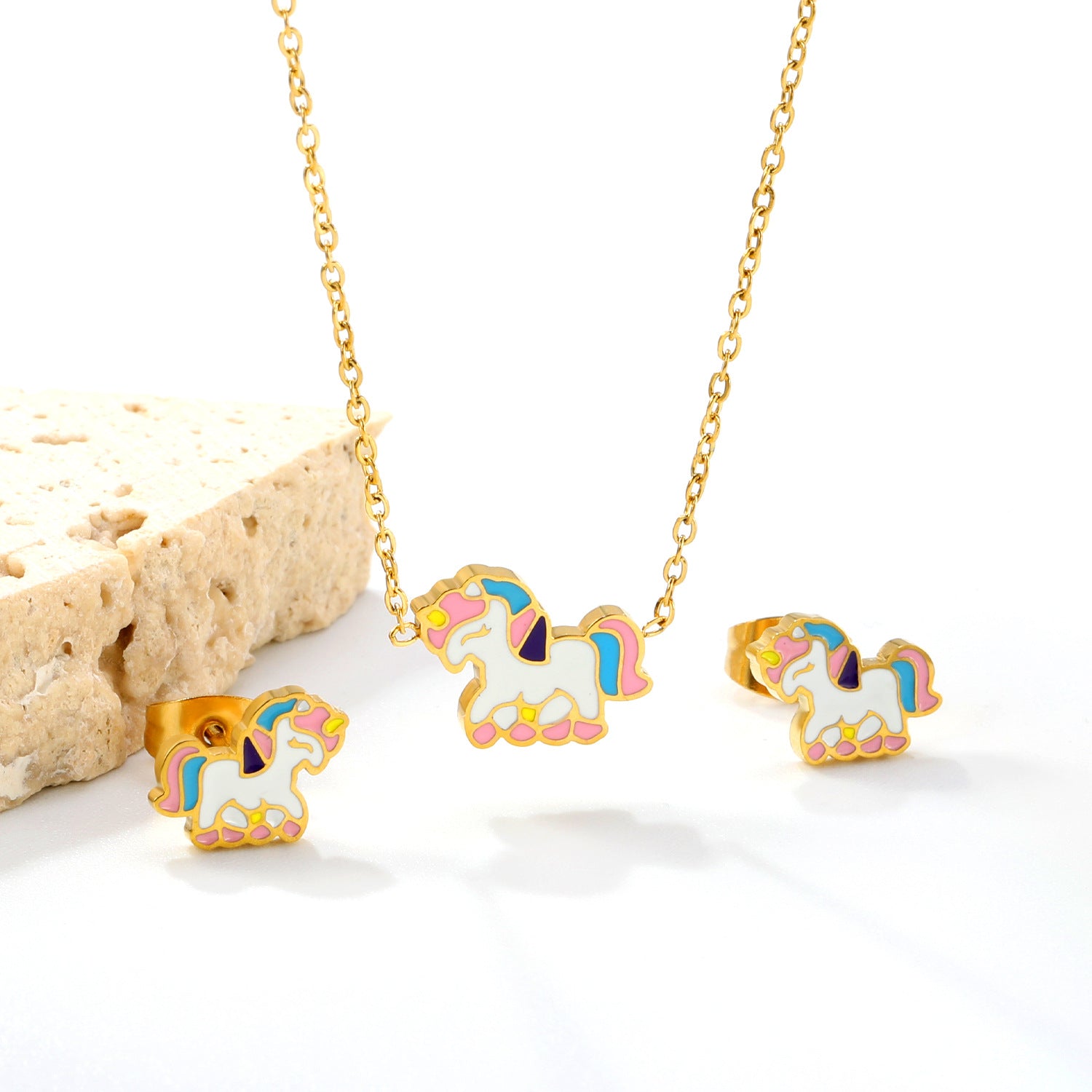 Ladies jewelry set with cute unicorn pendants made of high-quality stainless steel