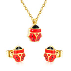 Ladies jewelry set with turtle pendant and matching earrings